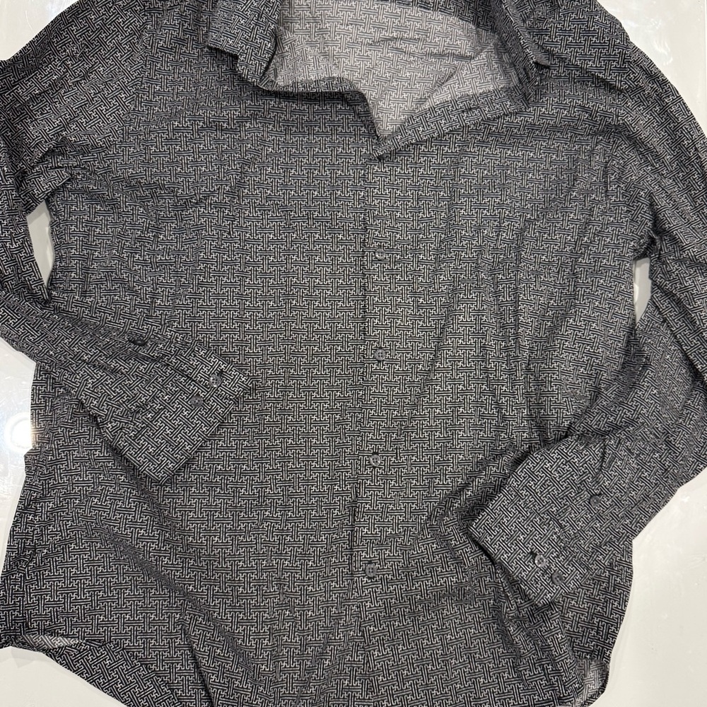 DKNY Men's Charcoal Patterned Button Down Shirt